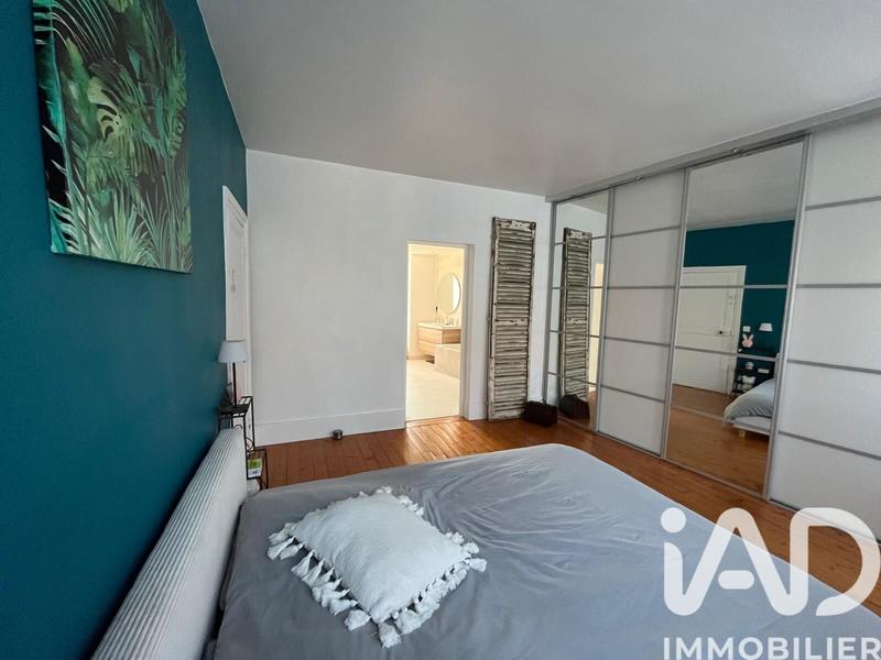 Maison - 172 m² - 10 pièces