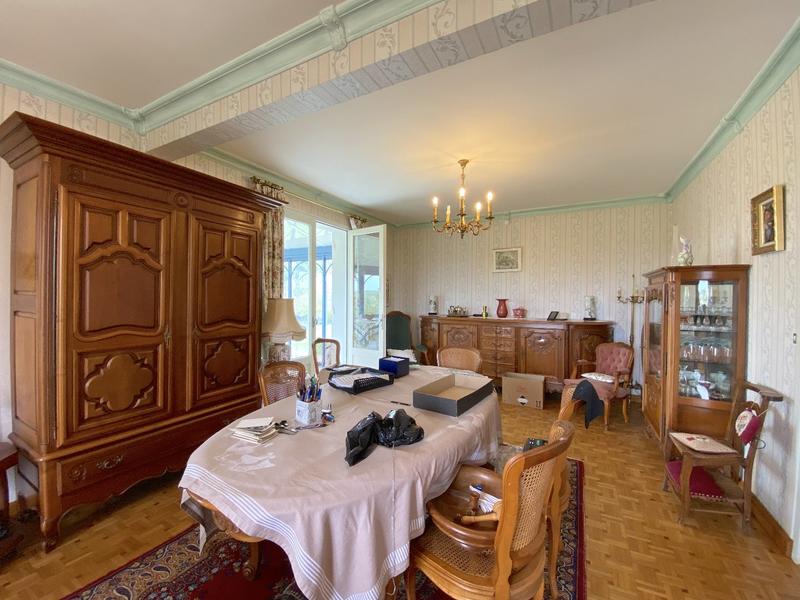 Maison - 205 m² - 4 pièces