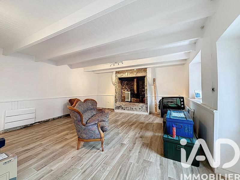 Maison - 209 m² - 8 pièces