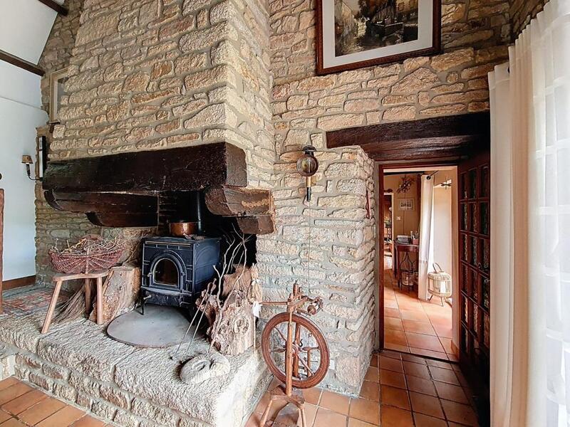 Propriété - 169 m² - 5 pièces