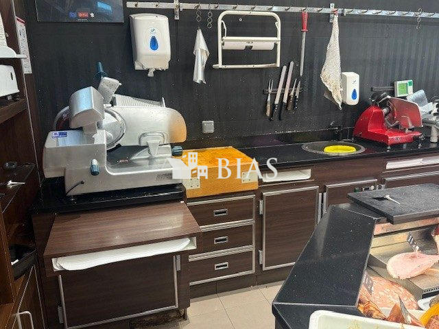 Fonds de commerce - 120 m²