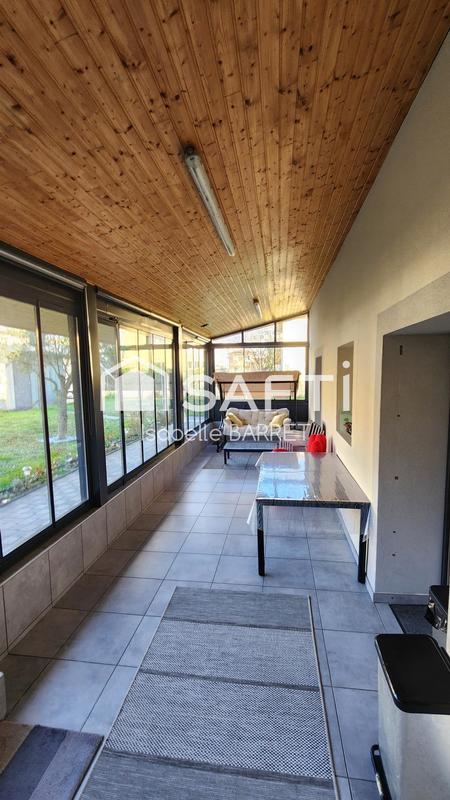 Maison - 104 m² - 5 pièces