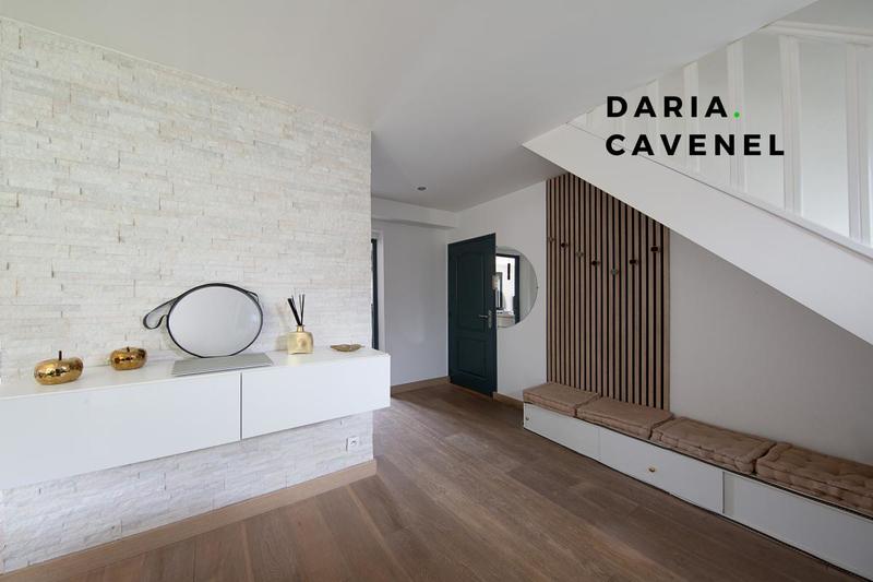 Maison - 140 m² - 5 pièces