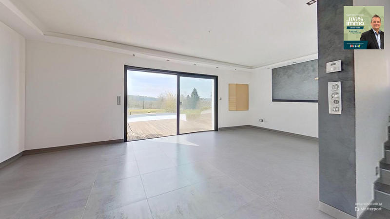 Maison - 152 m² - 6 pièces