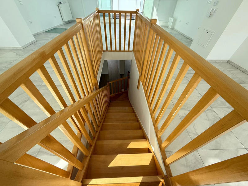 Appartement - 150 m² - 5 pièces