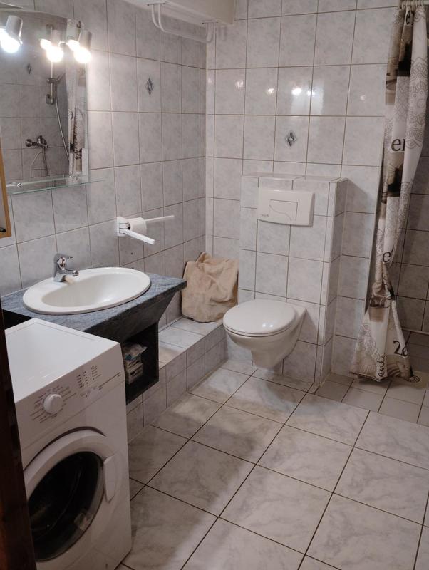 Propriété - 300 m² - 20 pièces