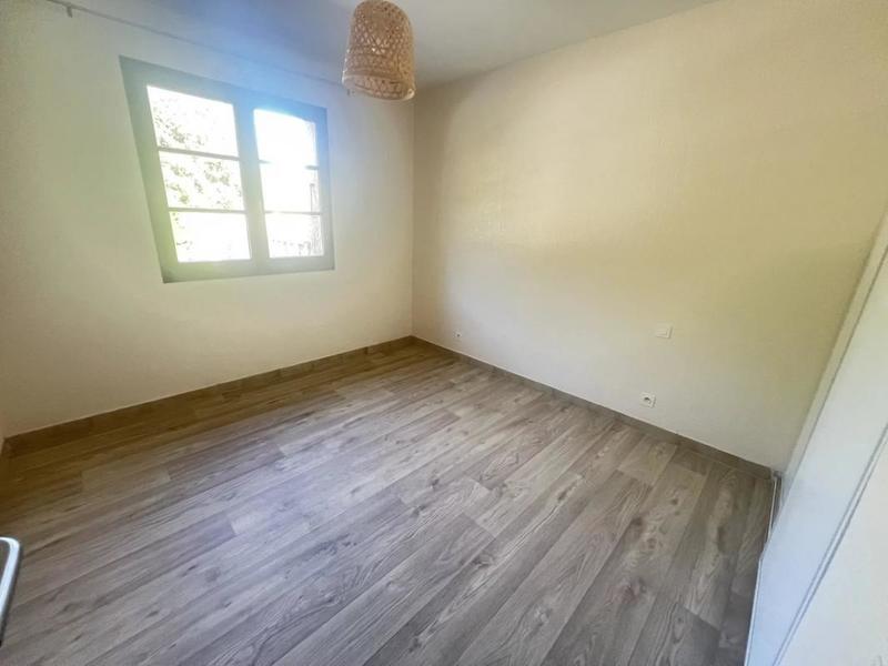 Maison de village - 100 m² - 4 pièces