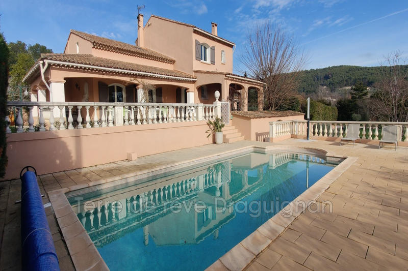 Maison chambre d'hôtes - 330 m² - 11 pièces