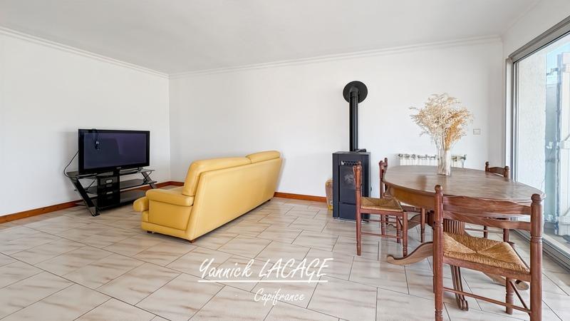 Maison - 195 m² - 8 pièces