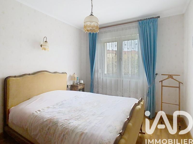 Maison - 128 m² - 7 pièces