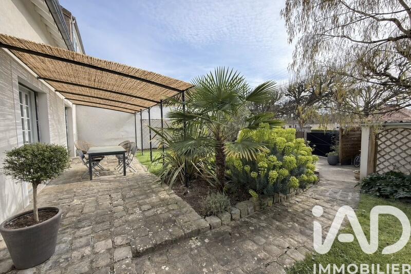 Maison - 167 m² - 6 pièces