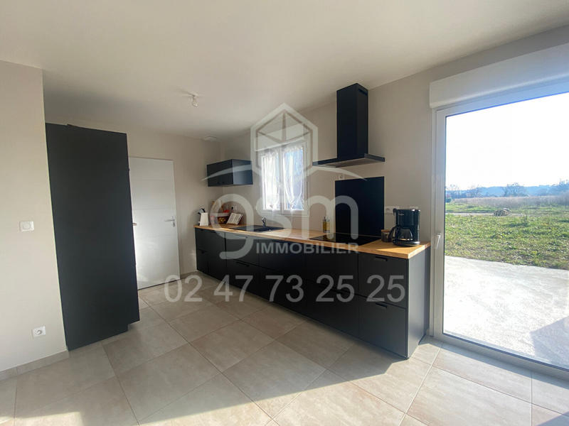 Maison - 94 m² - 5 pièces