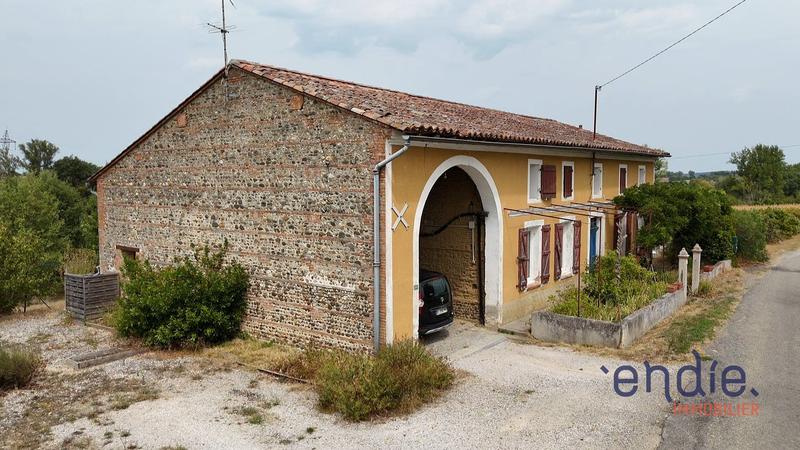 Maison - 225 m² - 7 pièces