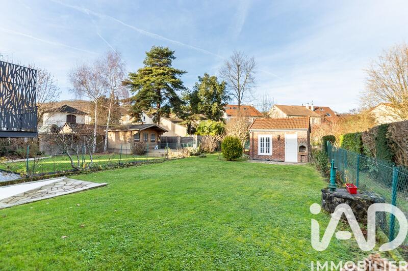 Maison - 140 m² - 6 pièces