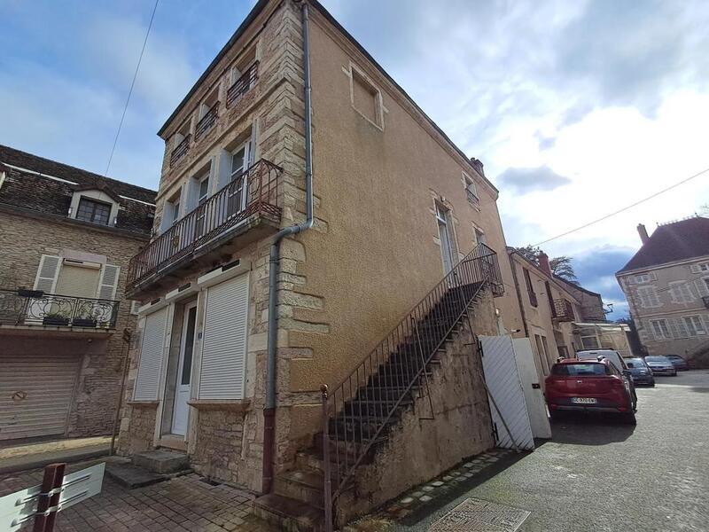 Maison en pierre - 175 m² - 5 pièces