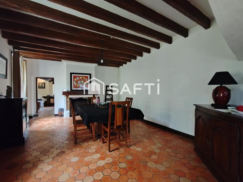 Maison - 170 m² - 6 pièces