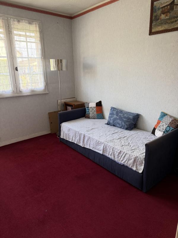 Maison - 99 m² - 5 pièces