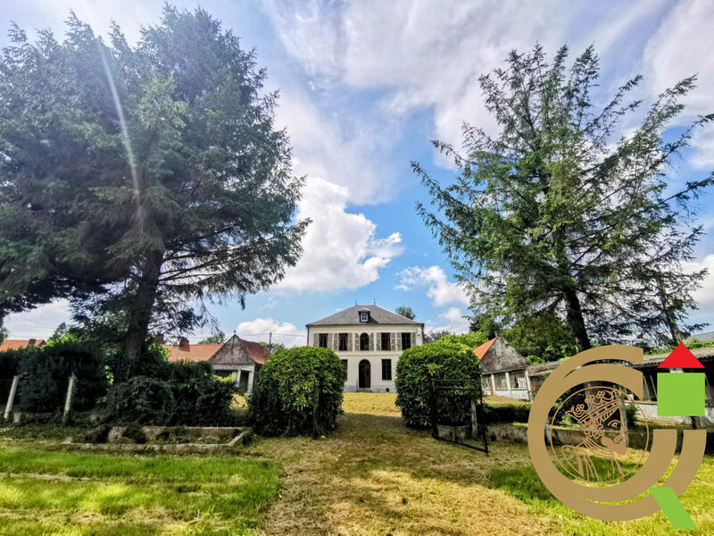 Maison - 227 m² - 7 pièces