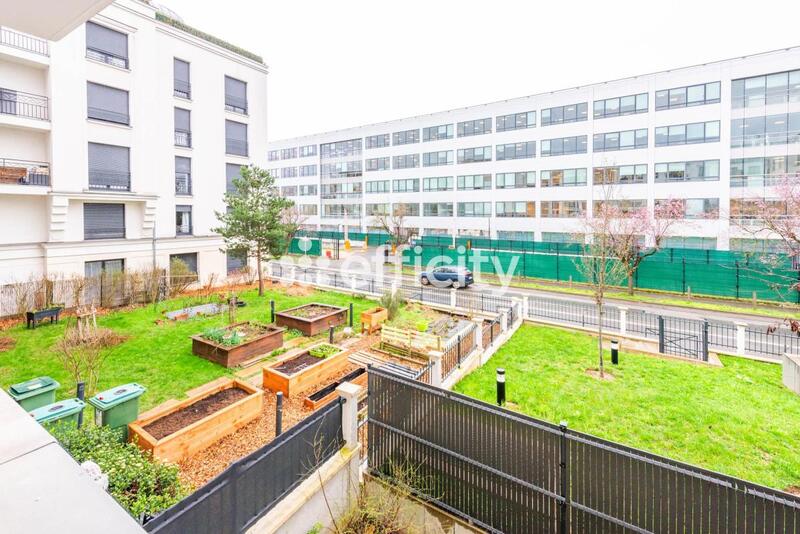 Appartement - 91 m² - 4 pièces