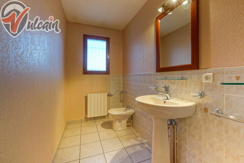 Maison - 110 m² - 4 pièces