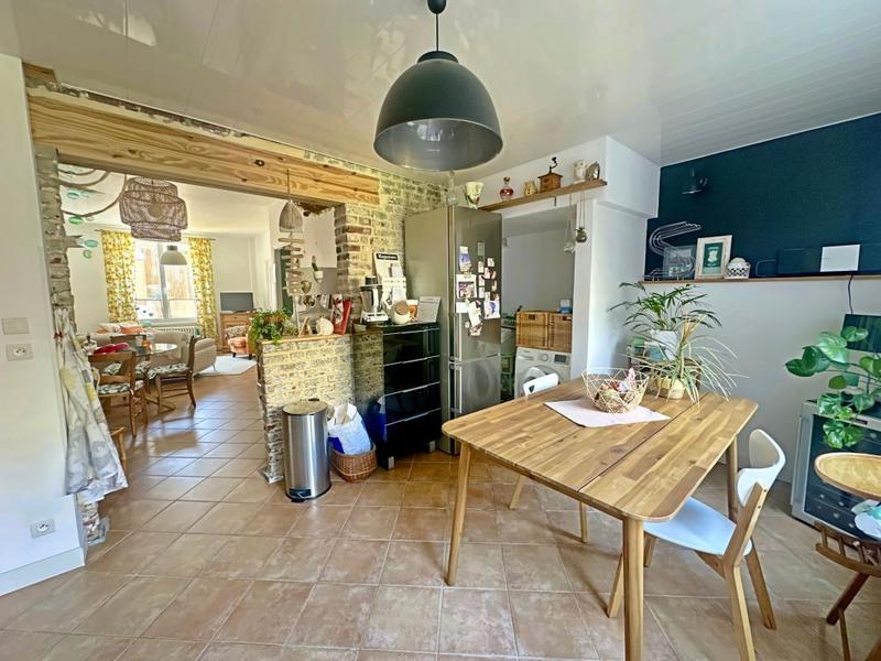 Maison - 96 m² - 4 pièces