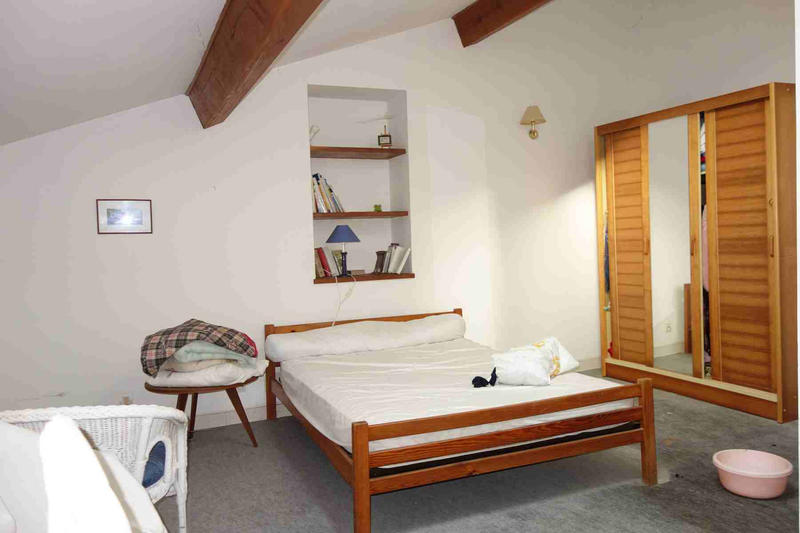 Maison - 340 m² - 11 pièces