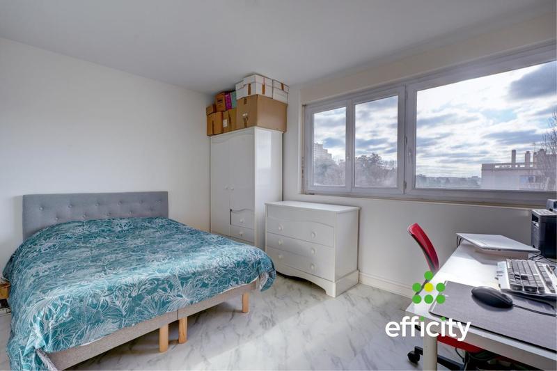 Appartement - 86 m² - 4 pièces