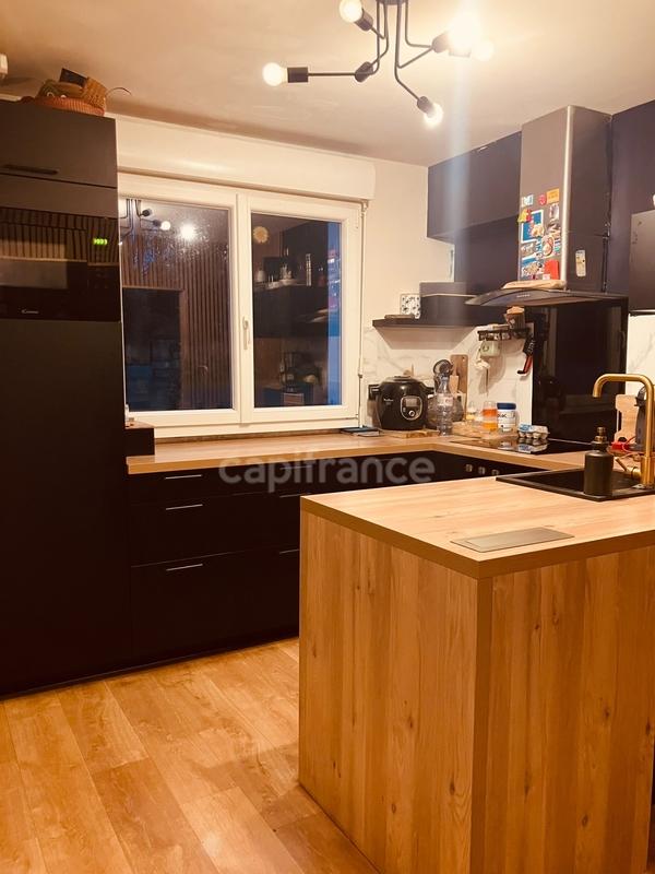 Maison - 102 m² - 5 pièces