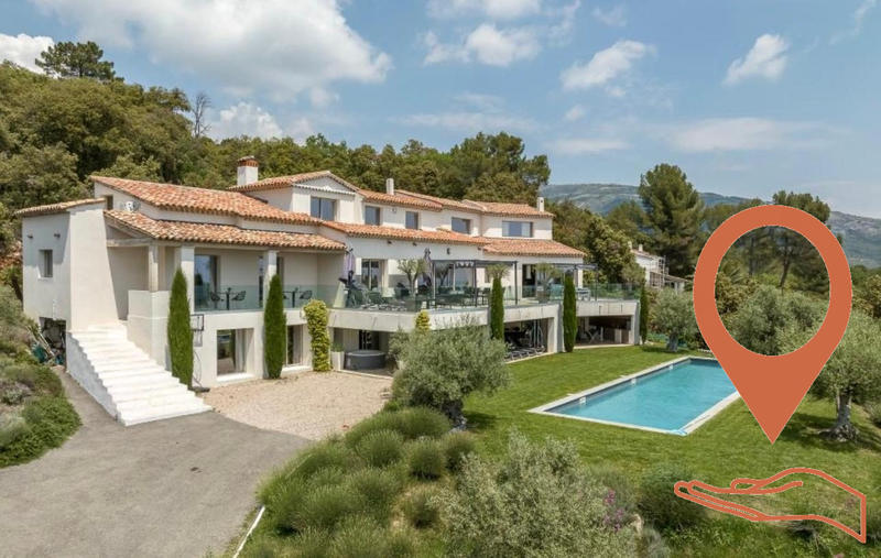 Viager - Villa - 620 m² - 9 pièces