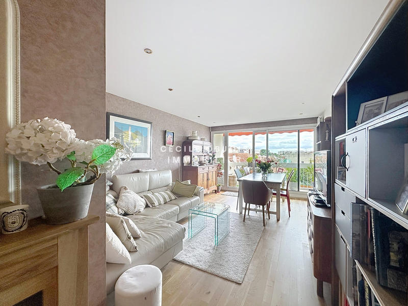 Appartement - 64 m² - 3 pièces