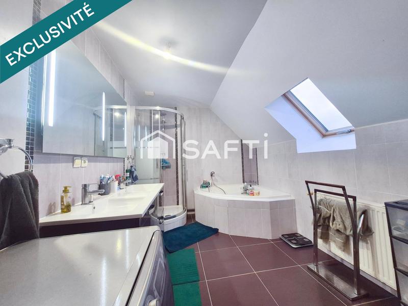 Maison - 114 m² - 6 pièces