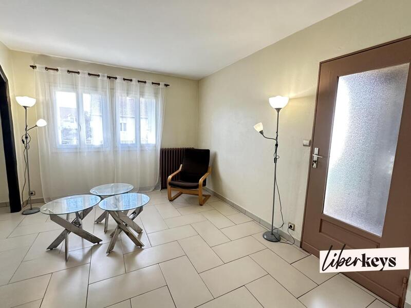 Pavillon - 64 m² - 4 pièces