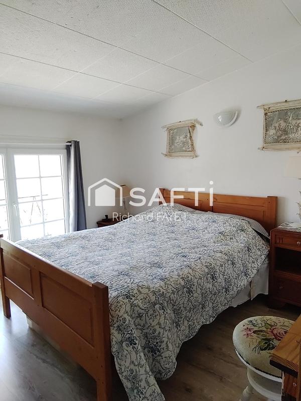 Maison - 175 m² - 7 pièces