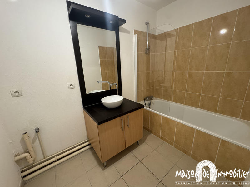 Appartement - 57 m² - 3 pièces