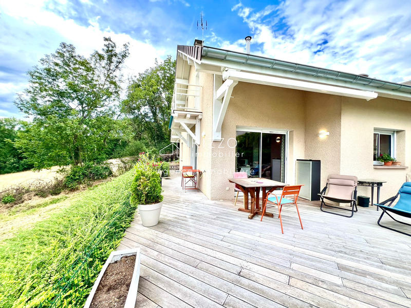 Maison - 110 m² - 4 pièces