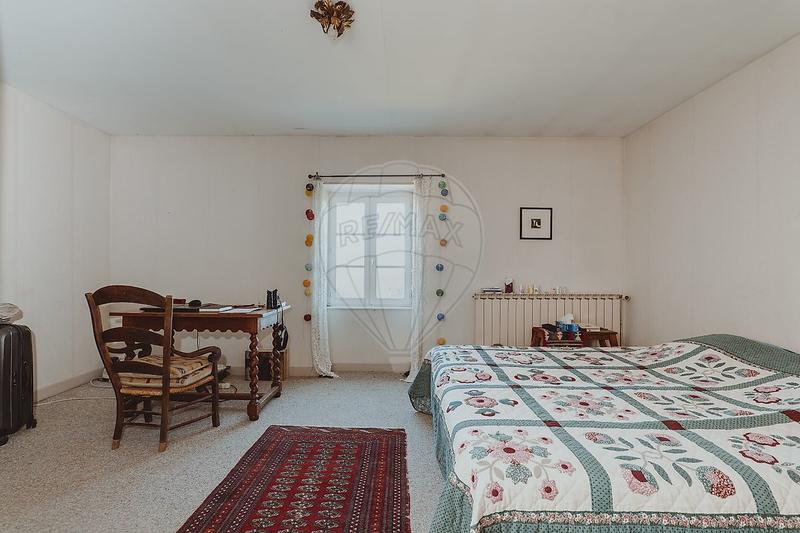 Maison - 190 m² - 7 pièces