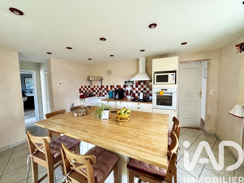 Maison - 155 m² - 6 pièces