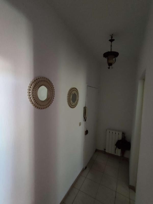 Studio - 149 m² - 5 pièces