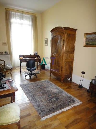 Appartement - 174 m² - 5 pièces