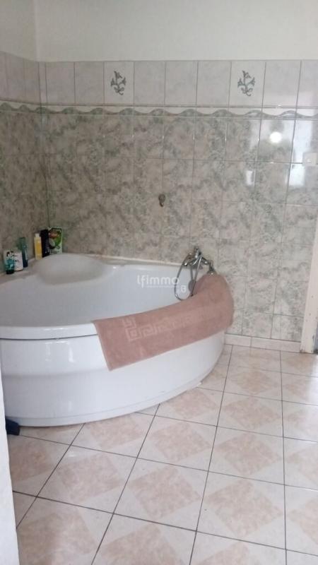 Propriété - 150 m² - 7 pièces