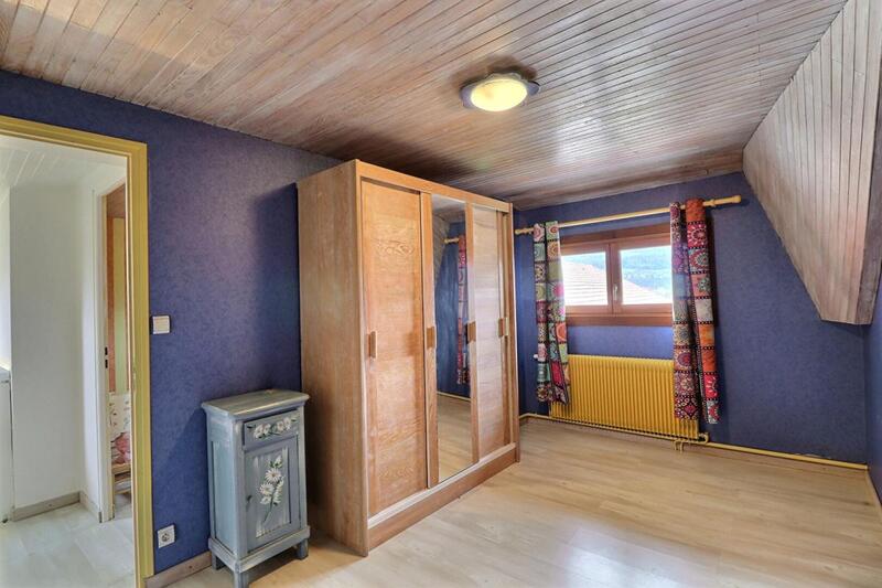 Maison - 253 m² - 8 pièces