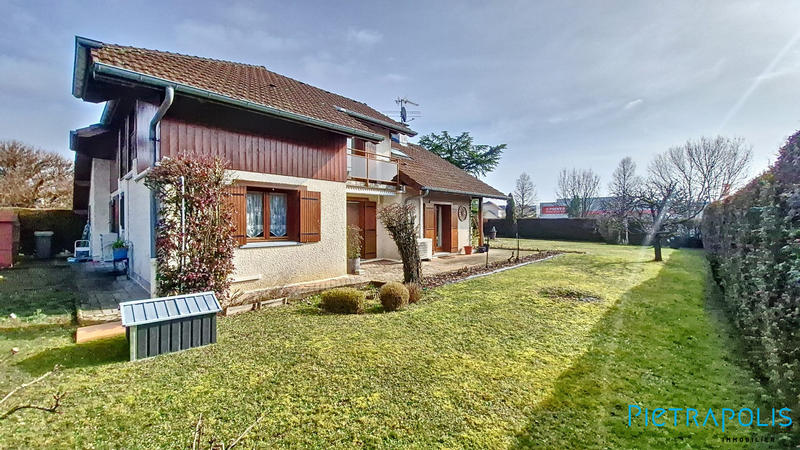 Maison - 162 m² - 7 pièces