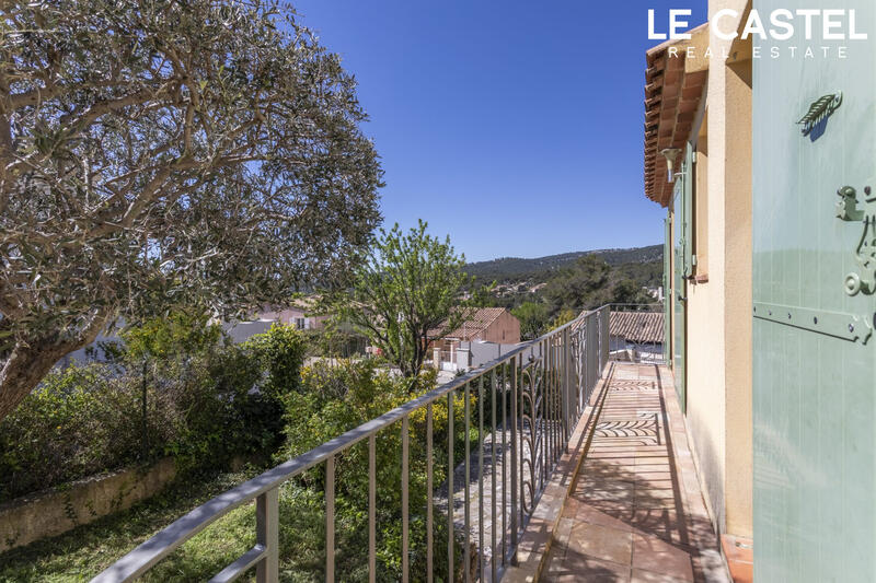 Villa - 134 m² - 4 pièces