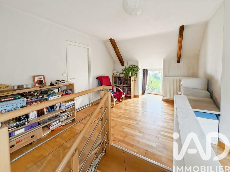 Maison - 152 m² - 8 pièces