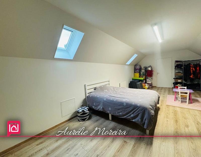 Maison - 177 m² - 6 pièces