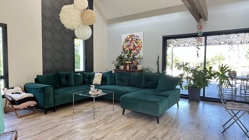 Maison - 1 730 m² - 8 pièces