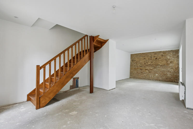 Maison - 210 m² - 10 pièces