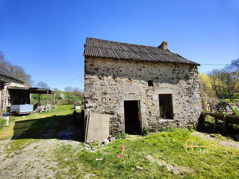 Maison ancienne - 109 m² - 6 pièces