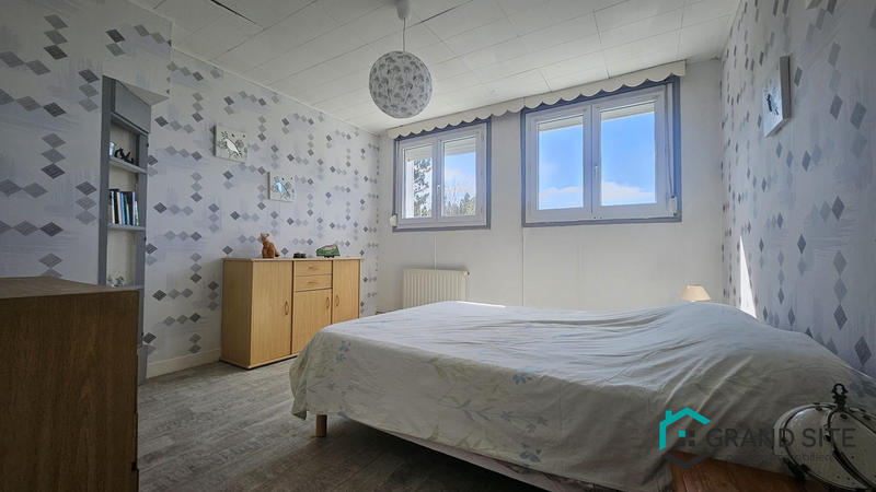 Maison - 101 m² - 5 pièces