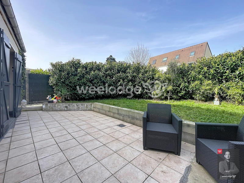 Maison - 87 m² - 5 pièces